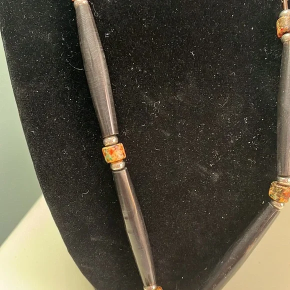 N39. Horse necklace. - Picture 3 of 5